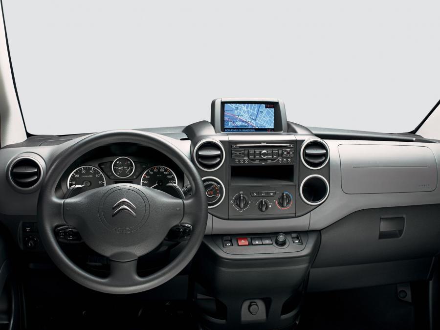  Citroen Berlingo Van 2012 года  (фото 3 из 6)